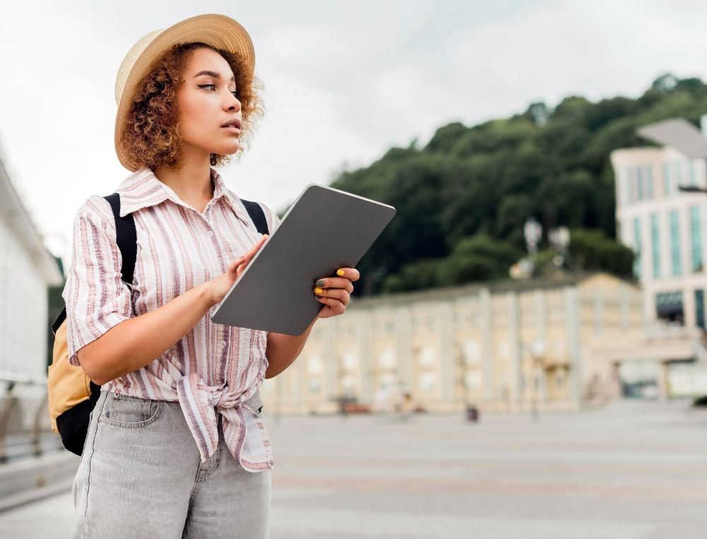 greek tourist guides